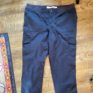 Sonoma navy cargo crops size 14